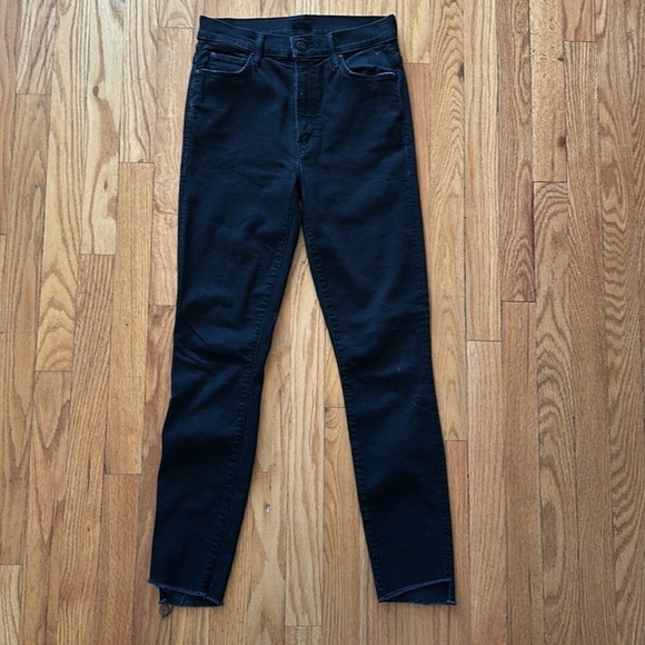 Mother sz 25 stunner zip ankle step fray black denim jean, good pre owned cond - Picture 3 of 7